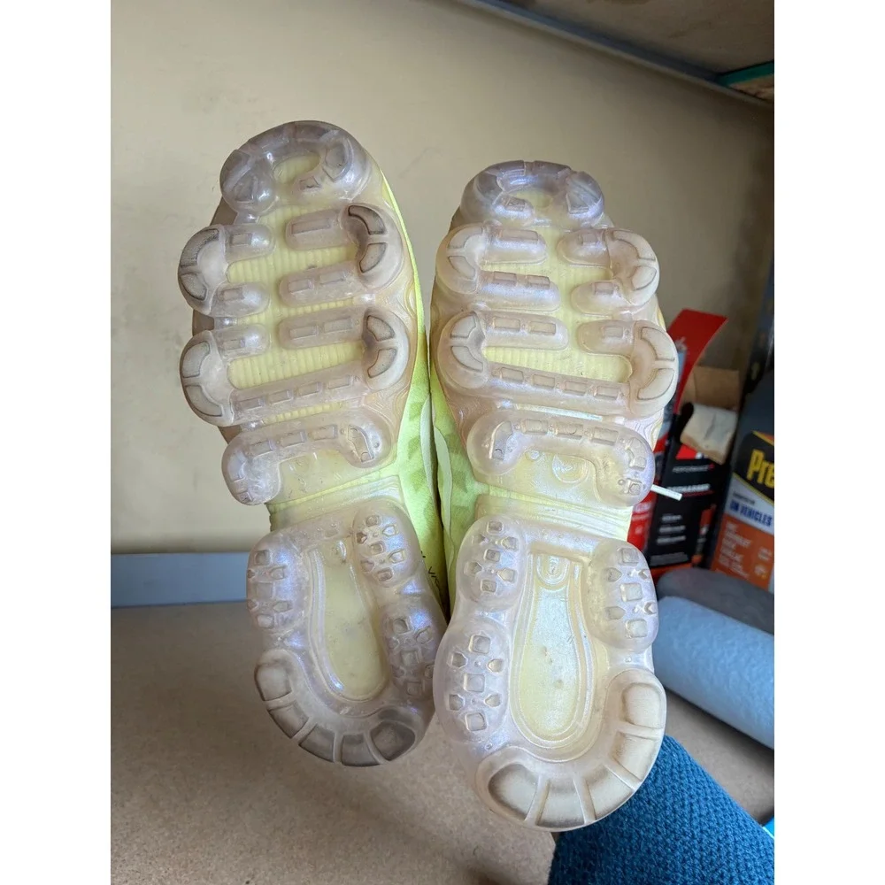 Nike Air VaporMax 2019 Barely Volt Spruce Fog AR6631-700 Mens Running Shoes